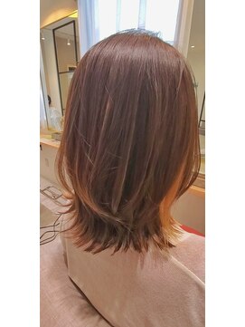 シェルバイコソラ(SHELL by kosora) 外ハネイヤリングカラー