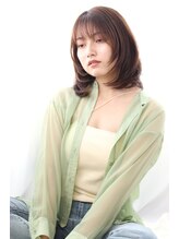 リン(Rin) 20代30代40代 レイヤーボブ