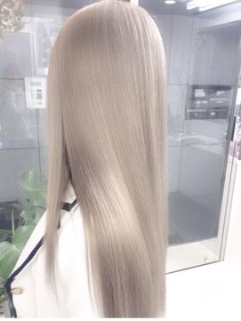 ラキング ギンザ トウキョウ(LAKING GINZA) ミディアムヘア/デザインカラー/フェイスフレーミング/銀座駅