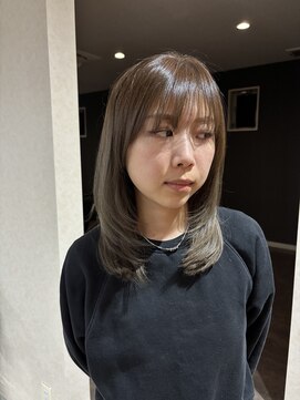 ジェリカヘアー サンフラワー通り(Jlica hair) ミディアムレイヤー/アッシュベージュ