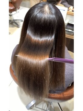 ヘアリゾートエーアイ 新宿西口店(hair resort Ai) リピート率No.1!髪質改善【Ai 新宿 西新宿 新宿西口】