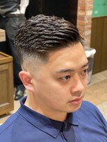 ヒロギンザバーバーショップ 丸の内店(HIRO GINZA BARBER SHOP)&nbsp;フェードカット×濡れパン×サイドパート