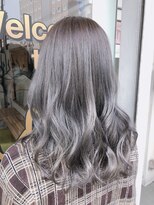 ラビス クローバー(Lovis clover)&nbsp;アッシュグレー　アースカラー　くびれヘア