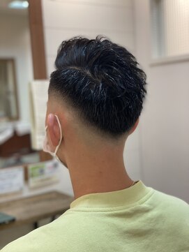 スノードロップ 高円寺店(Snowdrop) ハイライト/マッシュパーマ/ウルフ/波巻き/フェードカット