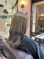 ロッソバイアルター 鎌取(ROSSO by aL-ter)&nbsp;【黒髪/グレーベージュ/レイヤーロング】千葉香奈