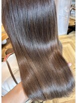 リベラル(liberal)&nbsp;艶髪ベージュスタイル【20代/30代/40代】