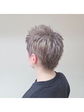 ボイス ワイズ ブランド(VOiCE Y's BRAND) 久留米【VOiCE】スパイキーショート