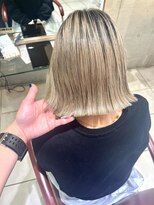 ソトエアンドマーブ 久喜店(SOTOE&marbb)&nbsp;のばしかけ ハイトーン バレイヤージュ ハイライト