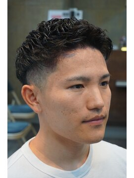 タフ バーバーショップ(TOUGH BARBER SHOP) クセ毛風パーマ