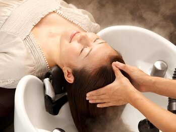 リコット 西宮店(Ricott)の写真/頭皮環境を整えて健やかな髪を実現＊リラックスしながら頭皮ケアができる極上の癒しヘッドスパをぜひ◎