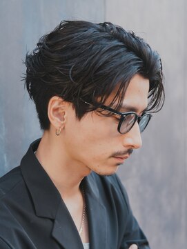 フィフス 栄(fifth) 名古屋栄毛流れセンターパートニュアンスパーマメンズカット