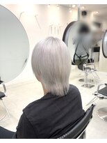 ローワン(ROWAN)&nbsp;ホワイトカラー/ブリーチカラー