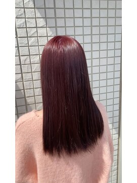 ブリーチなしで高発色ボルドーカラー！