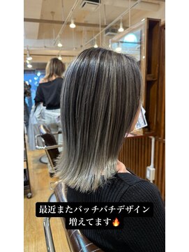 ブリッツ レボ(BLITZ-REVO) 着物ヘア/大人ガーリー/ダークアッシュ/似合わせカット/柏駅