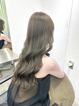 リラ バイ ミラ 新宿(LILA by MILA) オリーブベージュ/カーキベージュ/ブリーチなしプレミアムカラ