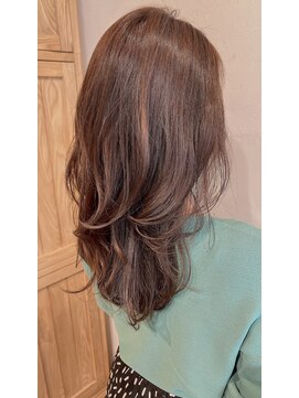 ヘアスペース リズム グリーン(Hair space Rizm green) ハイライト×レイヤー