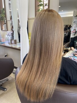 コアフィールフィス(COIFFURE fils) 新規お得クーポンあり【見附 今町】M3Dハイトーンカラー