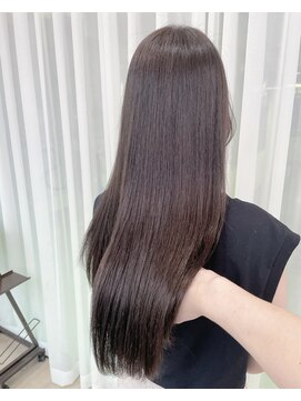 ルイス 宝塚(Luis) 黒髪/ボブルフ/ネビージュ/小顔/ワンレン/髪質改善/