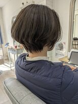 アウリイバイイルヘアー(Aulii by illu hair) 年代問わず人気なショートボブ×カーキブルー◇