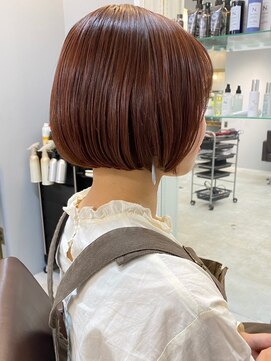 オズ 安積店(OZ) 安積顔周りレイヤーボブダブルカラーショートヘアグレージュ韓国