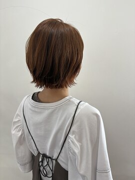 ヘアーアンドメイクアップモパ オレンジカラー