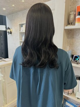 キャアリー(Caary) 福山美容室caary 透明感イルミナカラーシースルーブラック20代