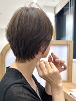 アドラーブル ココロ 新潟(adorable CoCoLo)&nbsp;ハイライトカラーショートボブヘーゼルブラウン夏カラー秋カラー