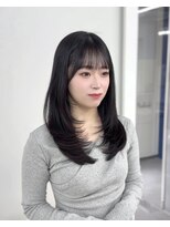 プティ(PUTY)&nbsp;神戸　三宮　くびれミディアムレイヤー