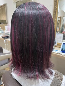 クリック 武蔵新城店(CLiC) ピンクハイライト