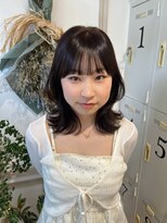 メルク ユニ(merc.uni) こっくりブラウン華やかなレイヤースタイル11/25小顔