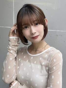 大人可愛い×耳掛けコンパクトボブ