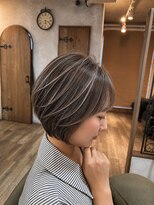 ヘア ラボ ニコ 藤沢店(hair Labo nico...) ショート ハイライト ブリーチ 白髪ぼかしハイライト