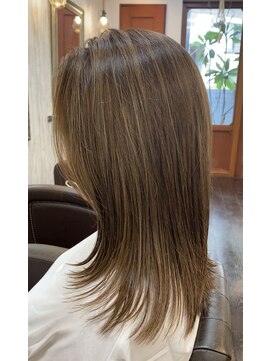 ノーヴェ(Nove) 白髪をぼかすハイライト 伸びても気にならないブレンドカラー