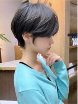 ビュー フクオカ(VIEW FUKUOKA)&nbsp;アースカラーとショートパーマの似合わせカット