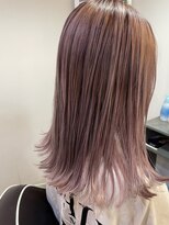 コティ(KOTI) ピンクグレージュ×外はね