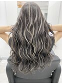 コントラストハイライト　ホワイトベージュ×ダークグレージュ