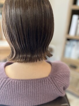 リシャール(R’E CHALE) 切りっぱなしボブ