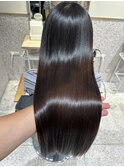 髪質改善トリートメントでサラ艶髪に