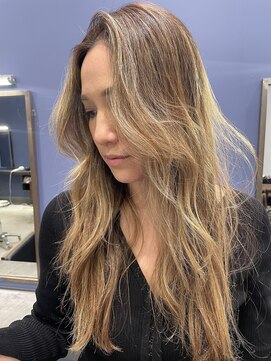 レオニード 表参道(LEONID) ハイライト バレイヤージュ ロング