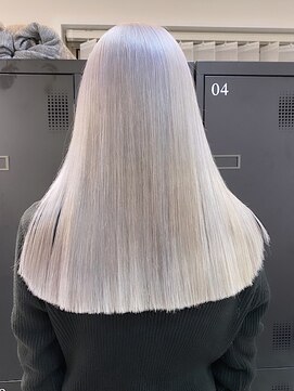 ラピス 名古屋駅前店(Lapis) silvercolor