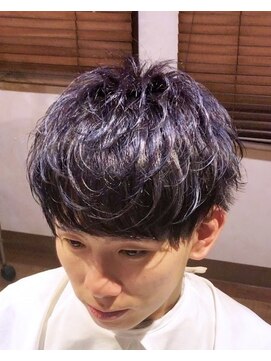 キュービクル(Cubicle) 王道束感ショート