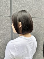 大人かわいい小顔ショートショートヘア30代40代50代白髪ぼかし