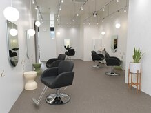 アグ ヘアー エヴァン 栄店(Agu hair evan)