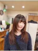 ハイライトカラーミルクティーベージュレイヤーカット