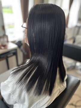 コア フィール ア デイ(COIFFURE A DAY) 【M3D ロング】当店人気メニューM3Dトリートメント