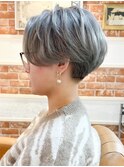 グランマッシュ/細めハイライト/ショート/白髪ぼかし/小顔/原宿