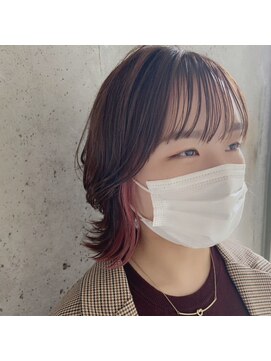 ロッカヘアエジェ(ROCCA hair eje.) ピンクインナー×外ハネボブデザインカラー