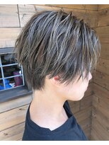 ルーナヘアー(LUNA hair)&nbsp;ショート ハイライト ハンサムショート 波打ち 30代40代50代60代