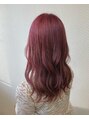 アヴェリー(avely) ワインレッド/暖色カラー/ピンク/巻き髪/髪質改善/