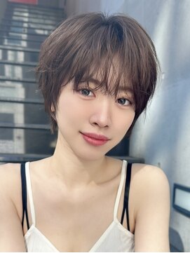 クーエフー(coo et fuu) 大人ショートハンサムショートニュアンスパーマ冬カラー